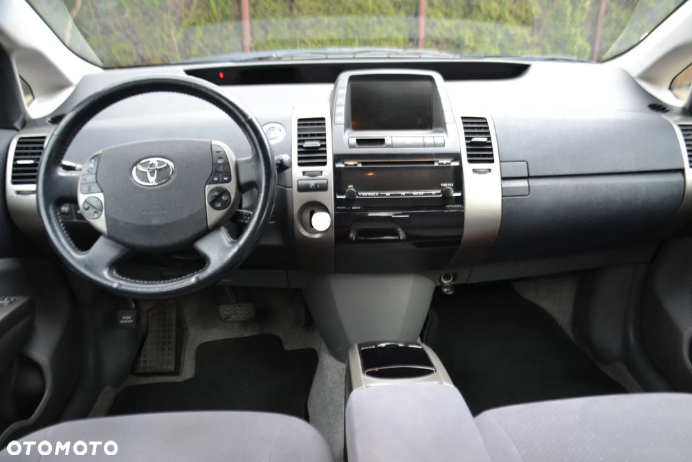 Toyota Prius 1.5 VVT-i Sol (nav) - 5
