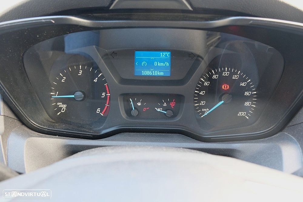 Ford Transit 350 2.0TDCI L4 c/plataforma Dhollandia - 5