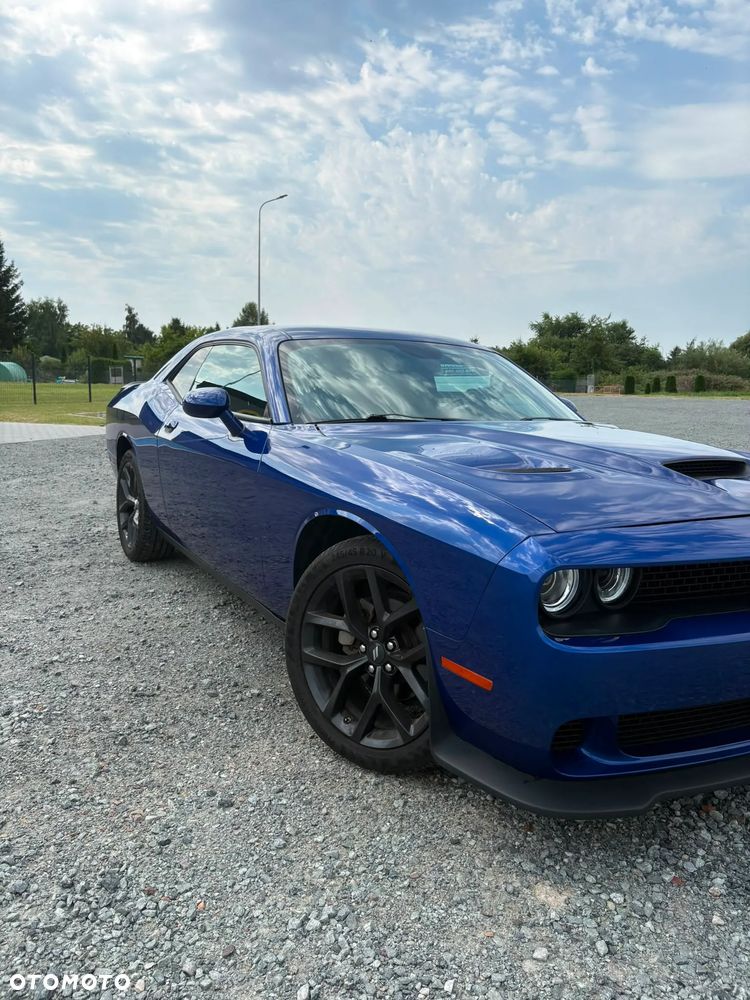 Dodge Challenger - 7