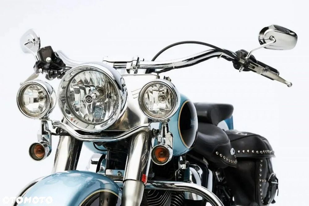 Harley-Davidson Softail Heritage Classic - 28