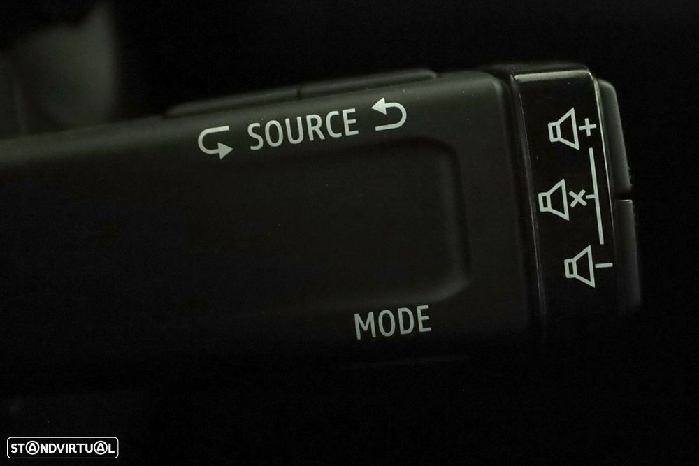 Renault Captur 1.0 TCe Techno Bi-Fuel - 17