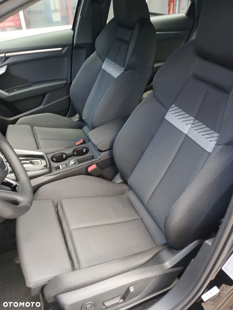 Audi A3 Sportback 35 TDI S tronic advanced - 19
