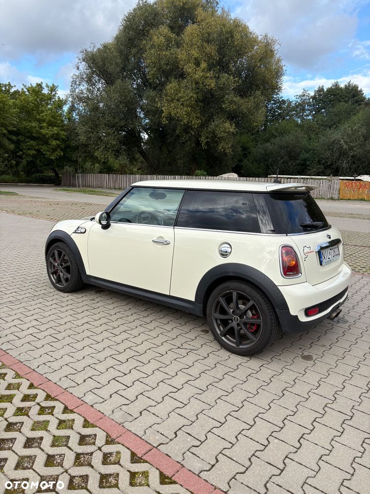 MINI John Cooper Works - 8