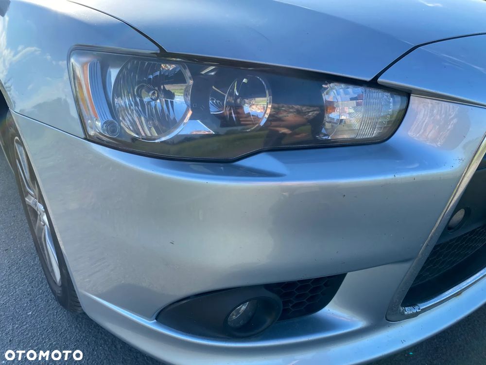 Mitsubishi Lancer - 5