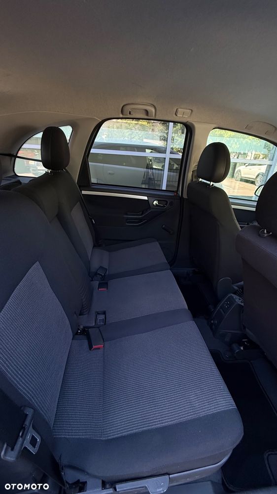 Opel Meriva 1.6 16V Cosmo - 24