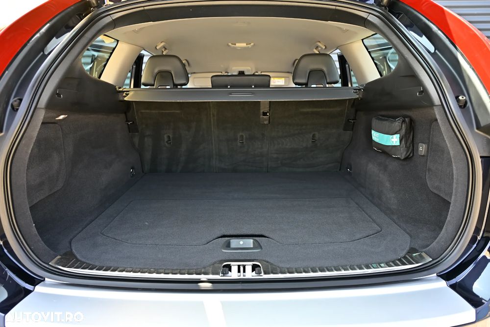 Volvo XC 60 D4 Geartronic Summum - 37