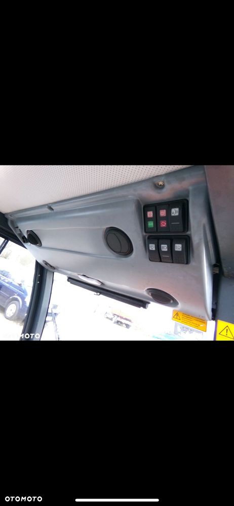 Hako citytrac 4200 zamiatarka solarko piaskarka 4x4 - 9