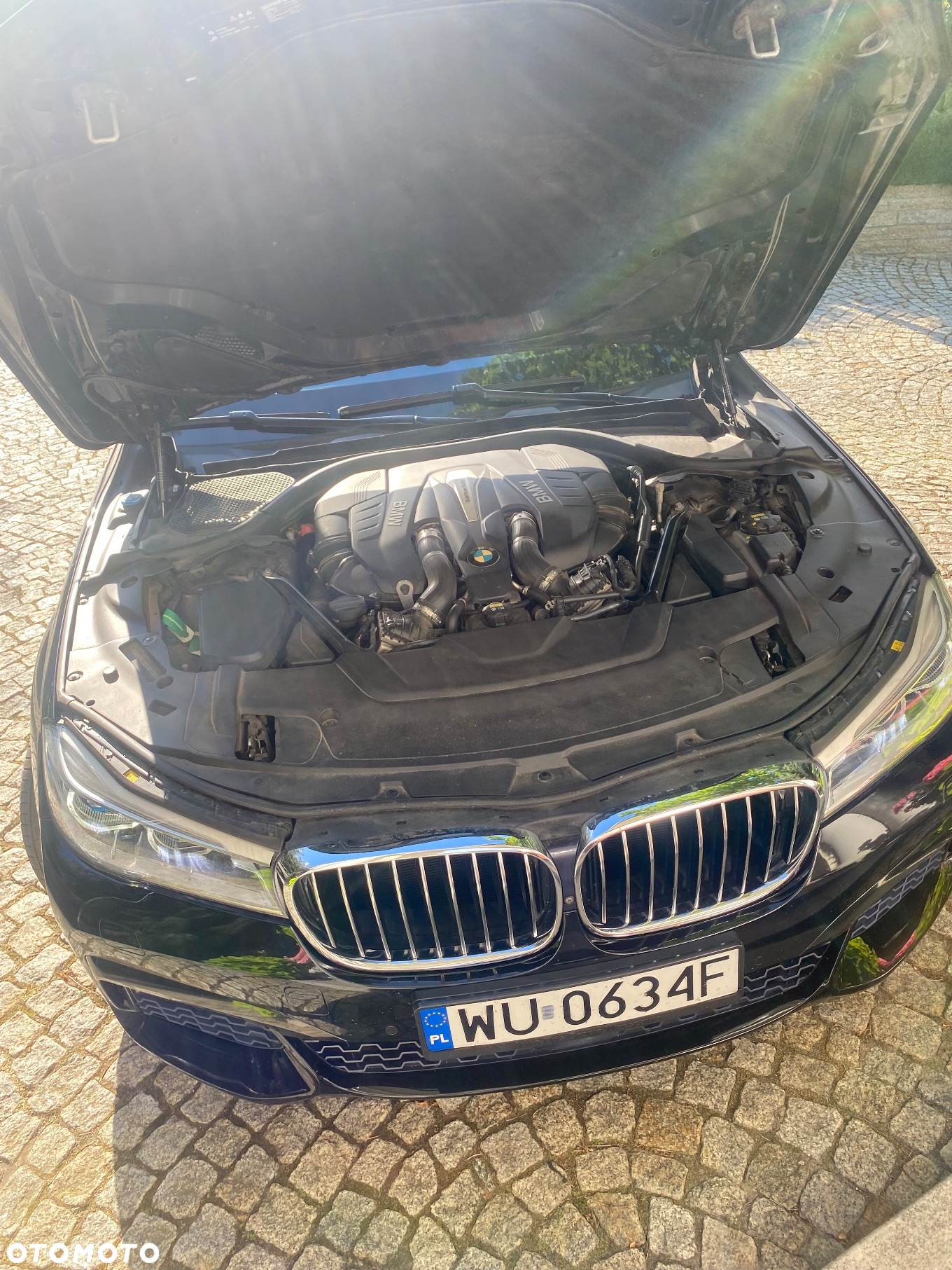 BMW Seria 7 750Li xDrive - 10