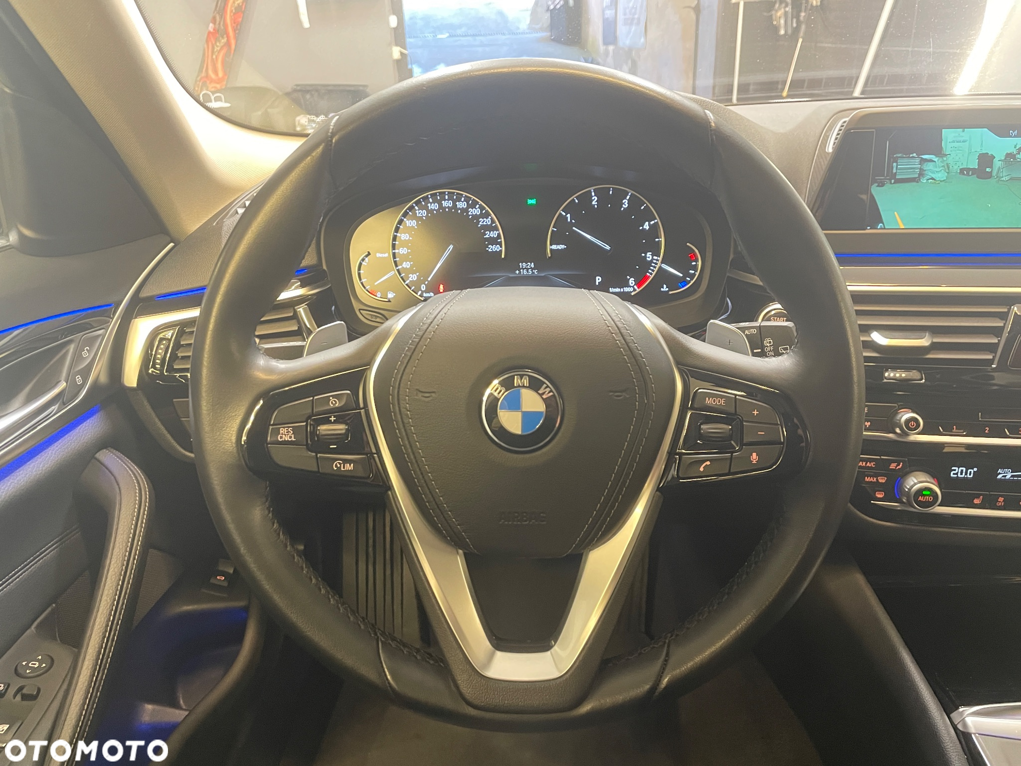 BMW Seria 5 520d Sport Line - 20