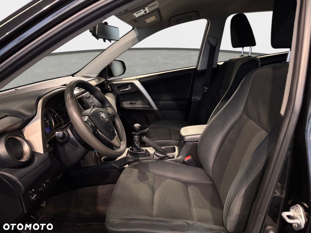 Toyota RAV4 - 14