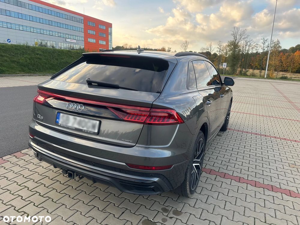 Audi Q8 - 6