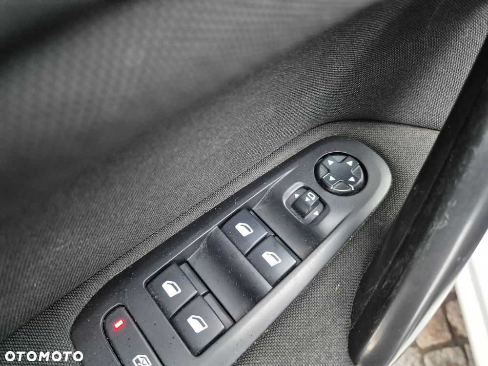 Peugeot 308 BlueHDi FAP 100 Stop & Start Active Pack - 16