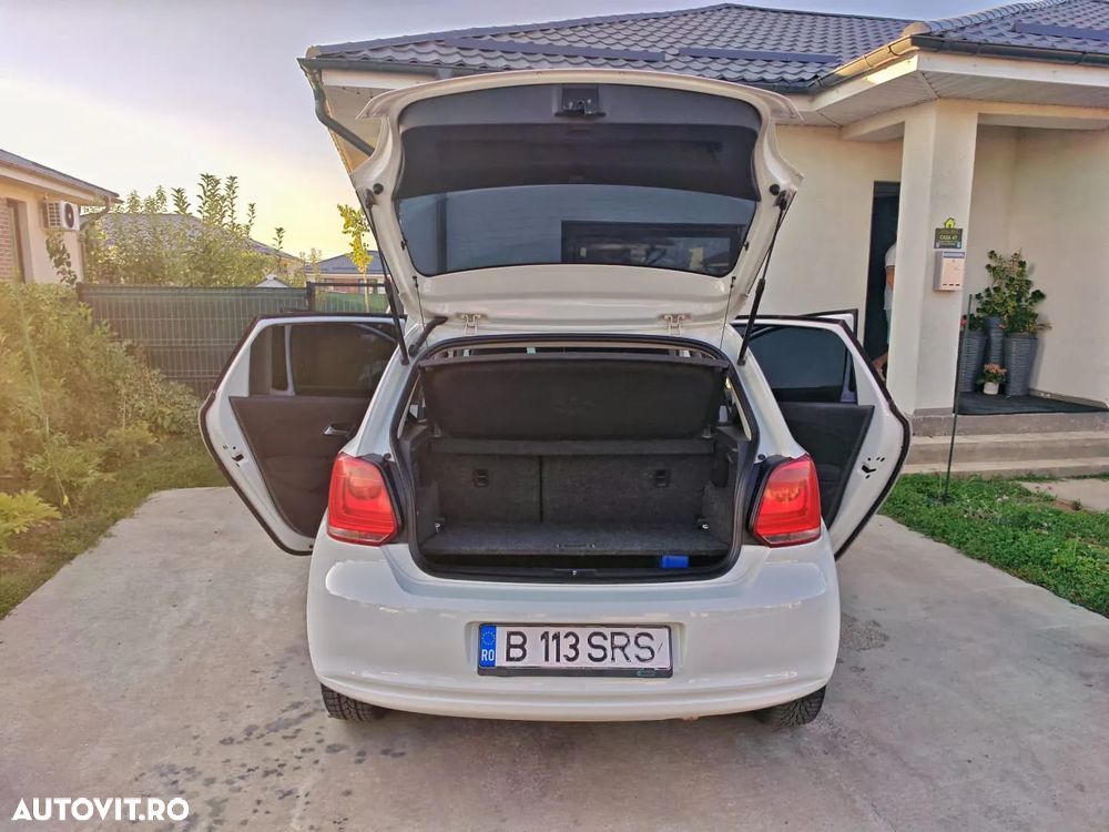 Volkswagen Polo - 11