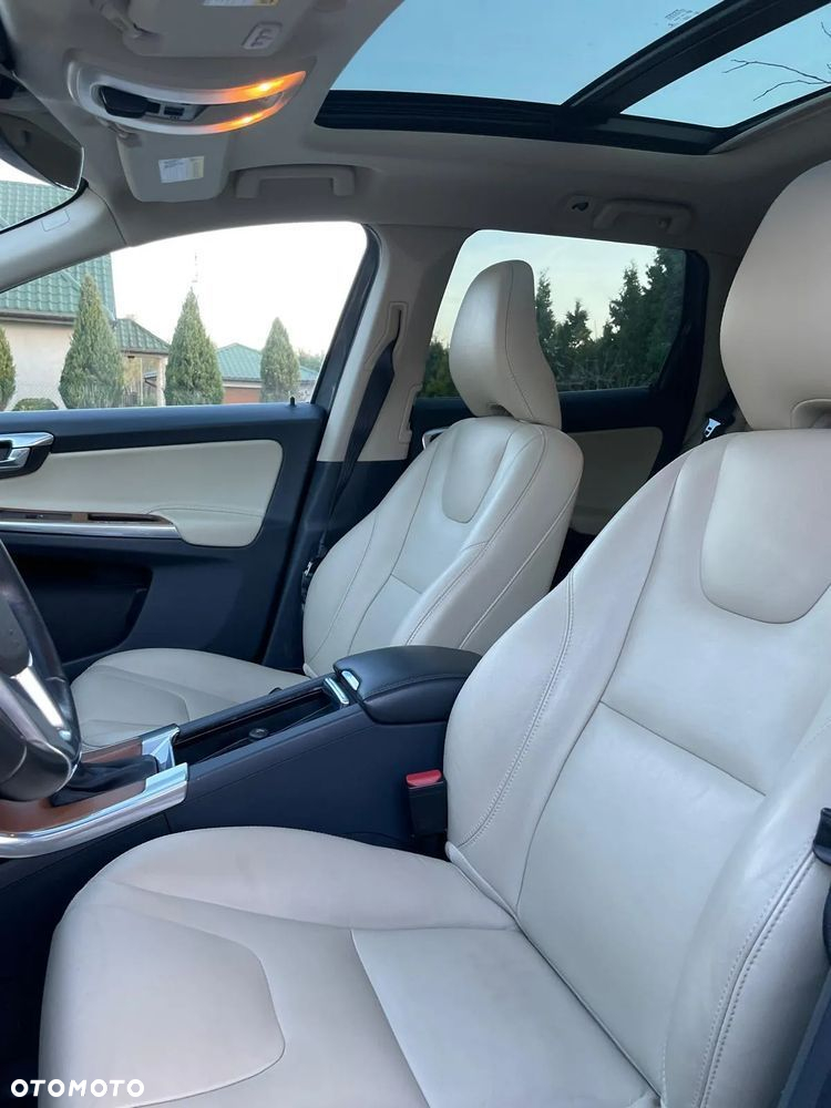 Volvo XC 60 T5 Drive-E Summum - 6