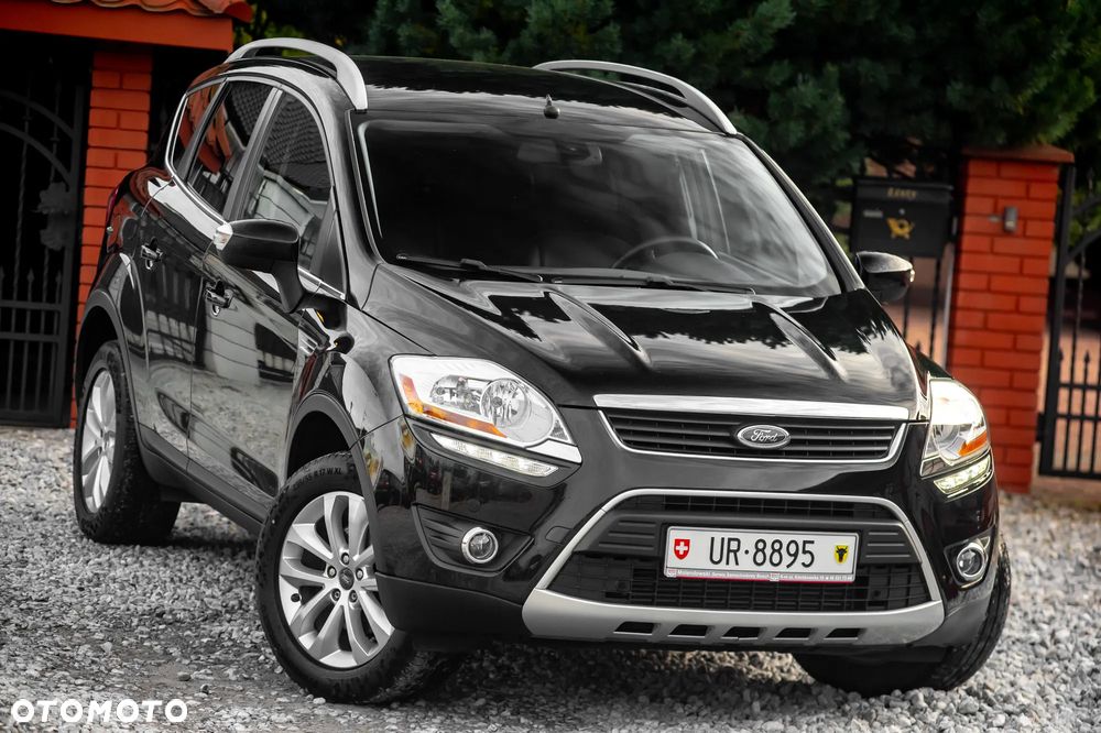 Ford Kuga 2.5 4x4 Titanium - 1