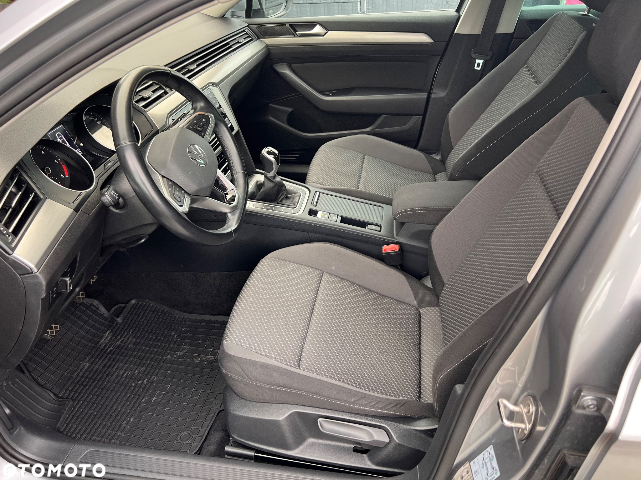 Volkswagen Passat 2.0 TDI EVO Essence - 6