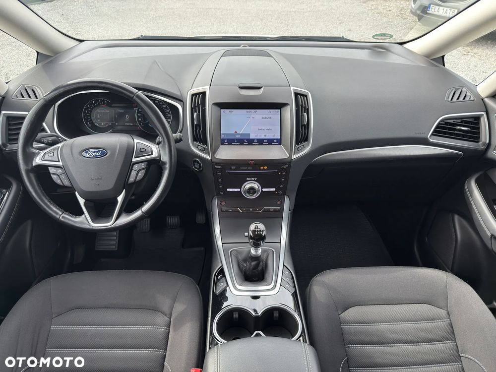Ford Galaxy 2.0 EcoBlue S&S TITANIUM - 25