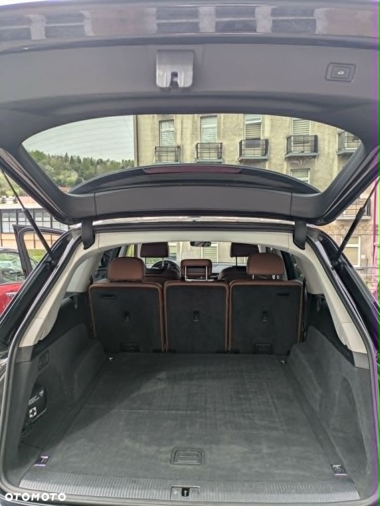 Audi Q7 - 9