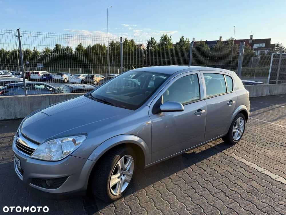 Opel Astra III 1.6 Essentia - 4