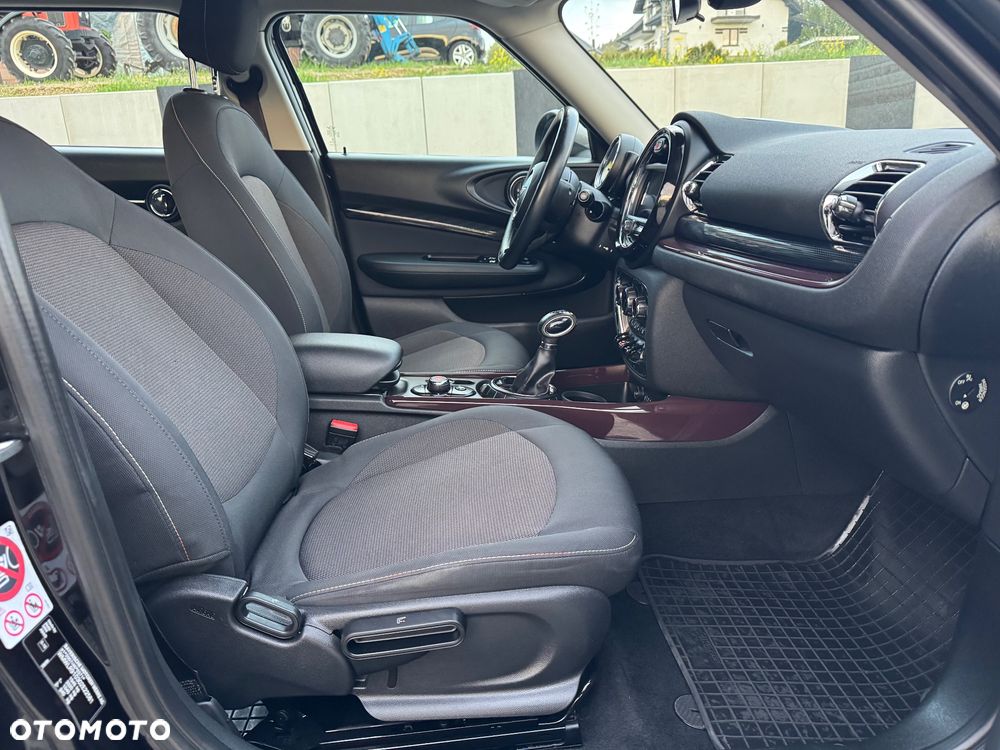 MINI Clubman Cooper D Untold Edition - 15