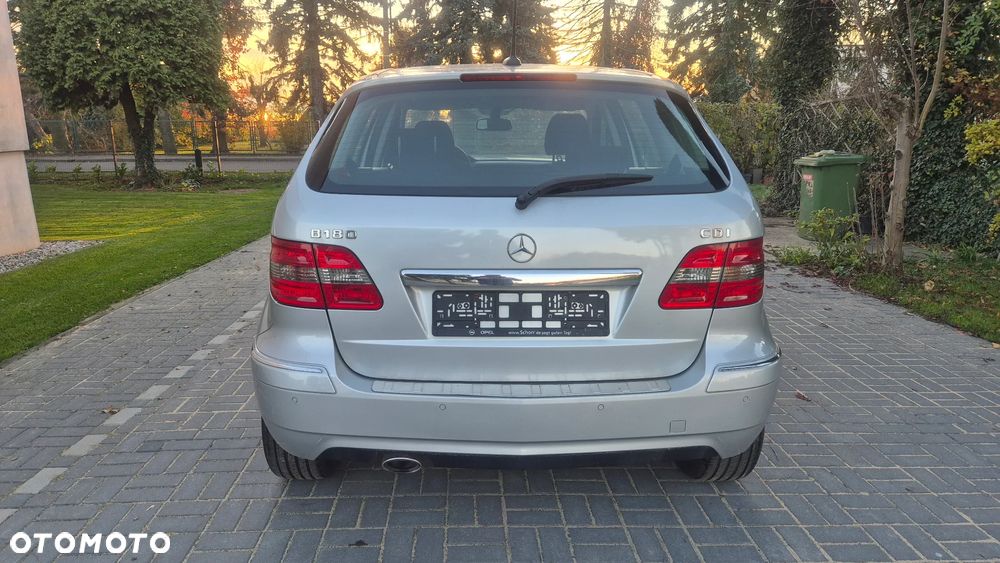 Mercedes-Benz Klasa B 180 CDI EU5 - 4