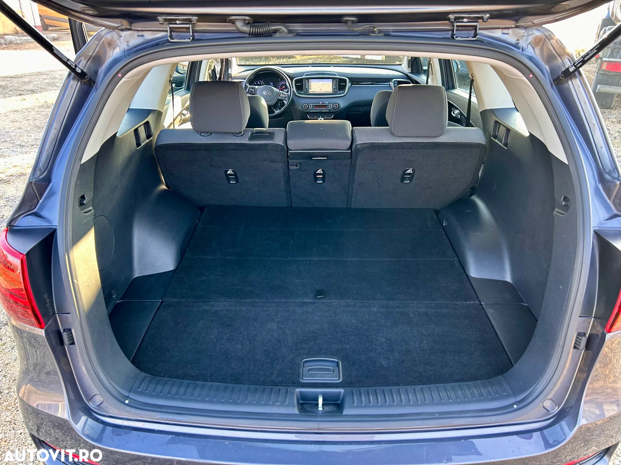 Kia Sorento 2.2 CRDi 2WD Vision - 6