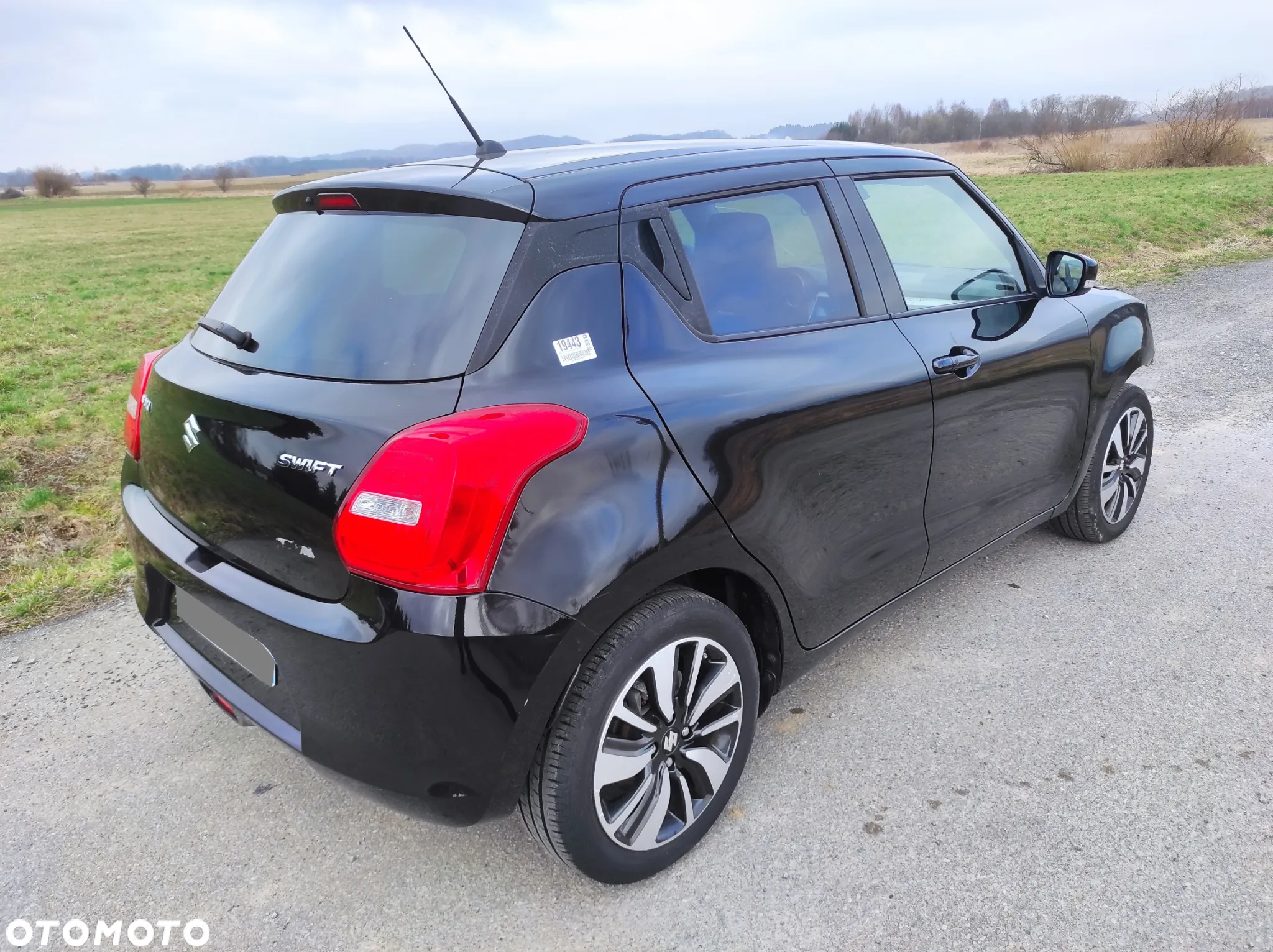 Suzuki Swift 1.0 T SVHS Elegance - 5