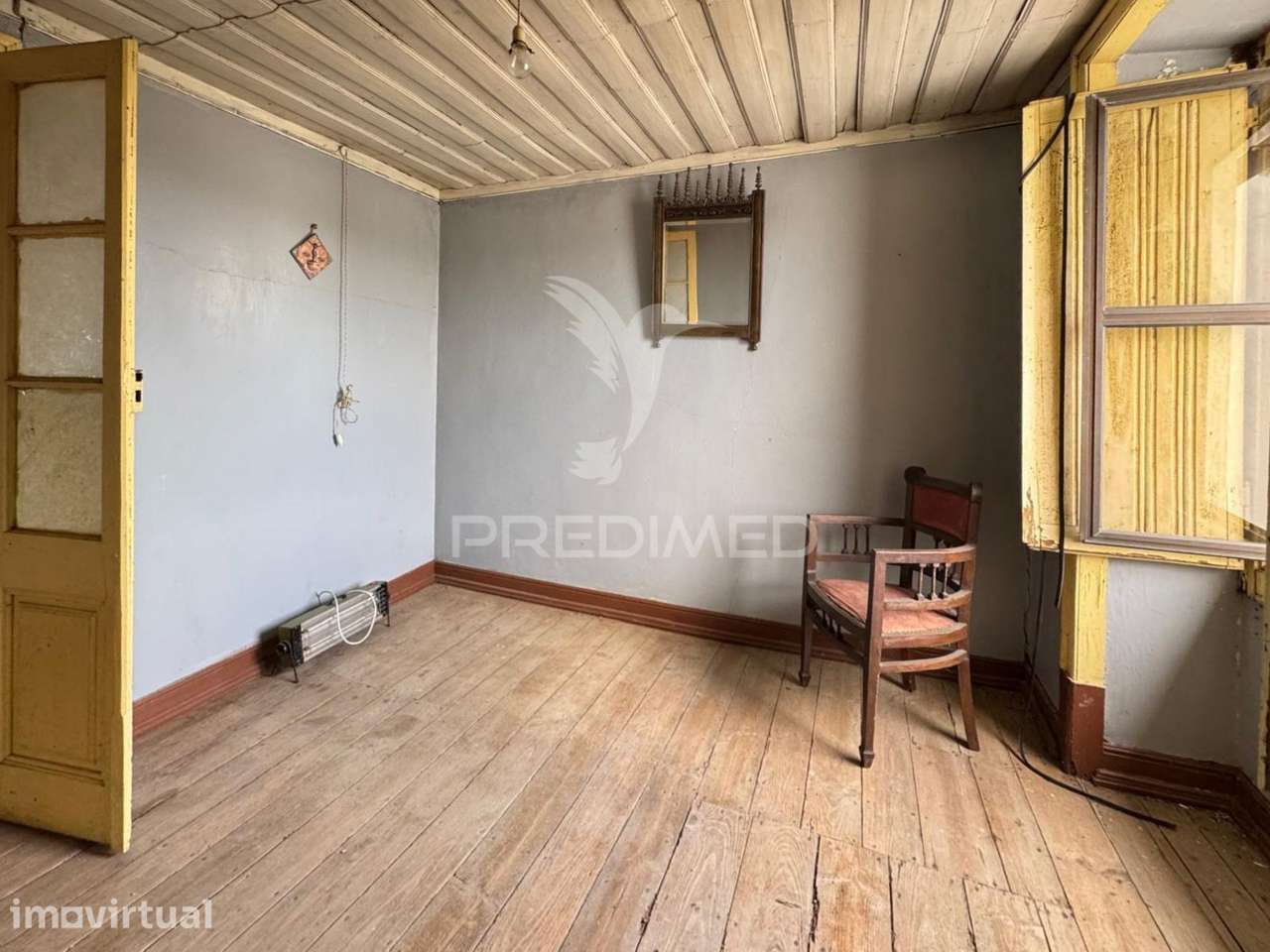 Prédio para reconstrução Sardoal T8 - Grande imagem: 3/16
