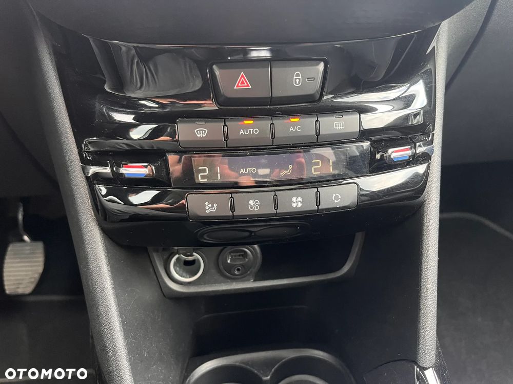 Peugeot 2008 PureTech 130 Stop&Start Allure - 30