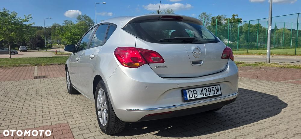 Opel Astra 1.6 - 6