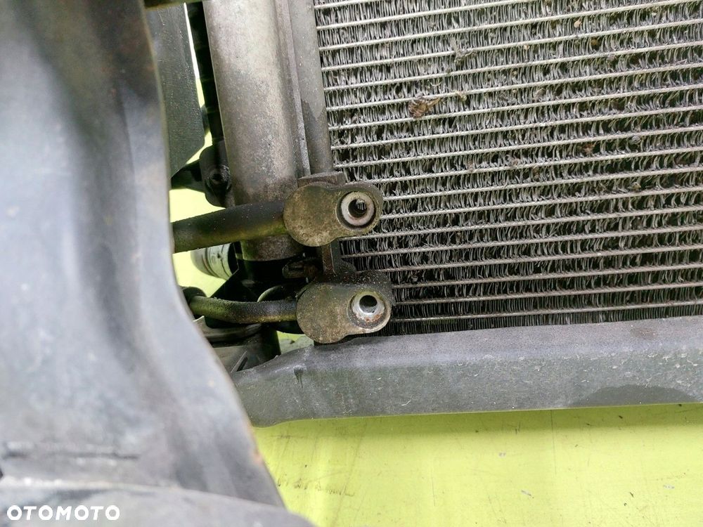 Pas przedni z chłodnicami kompletny VW Passat B6 05-10 2,0 TDI 1K0121207AD - 2