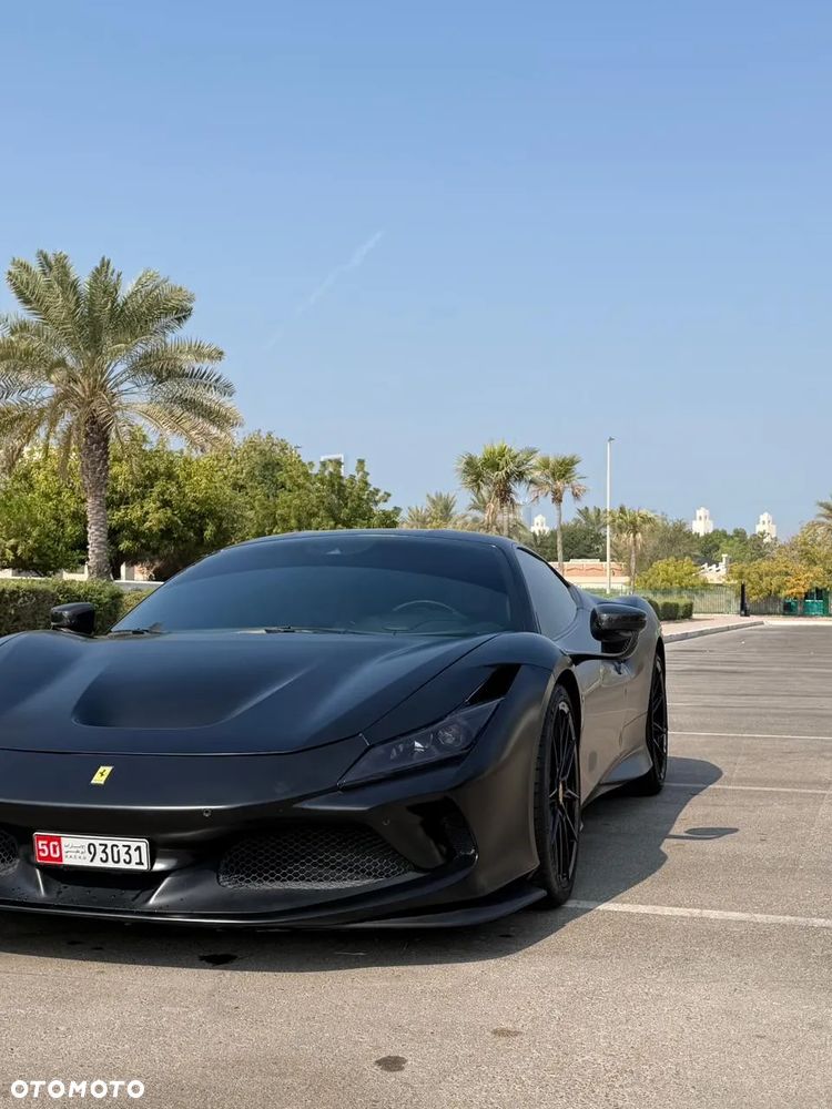 Ferrari F8 Tributo - 37