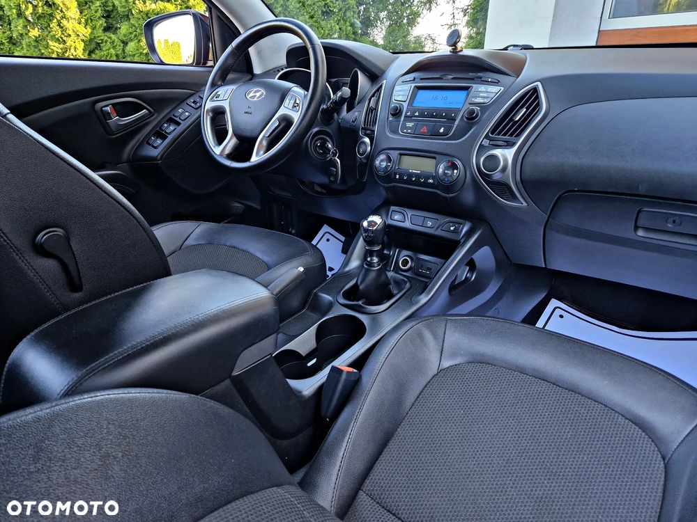 Hyundai ix35 - 22