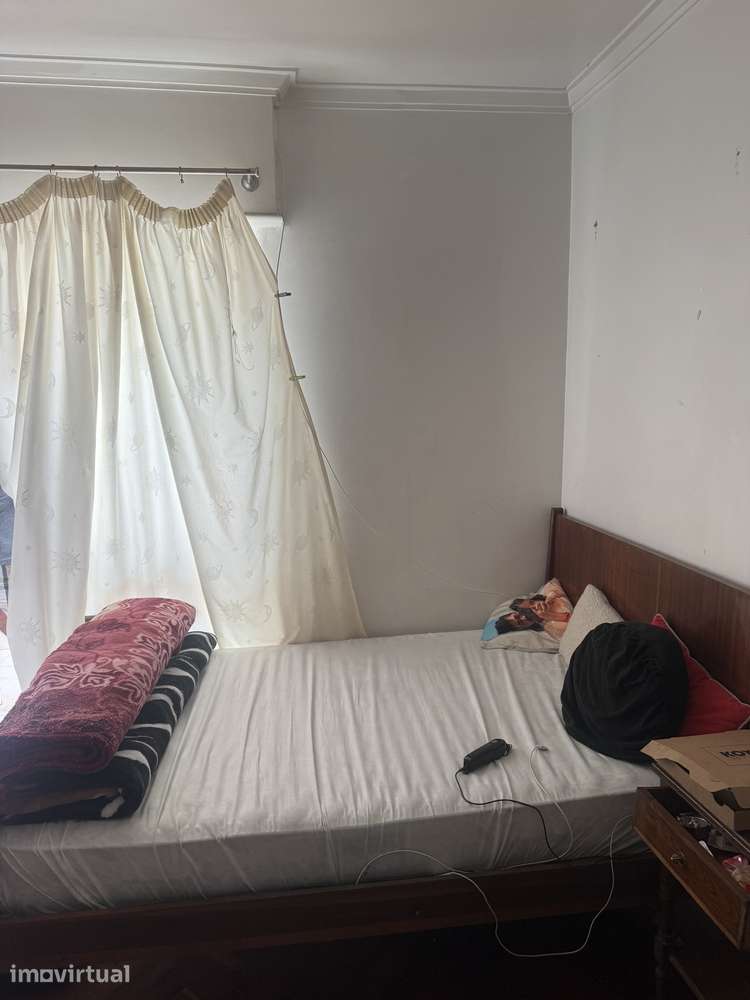 Quarto Individual Mobiliado em Carcavelos - Grande imagem: 4/4