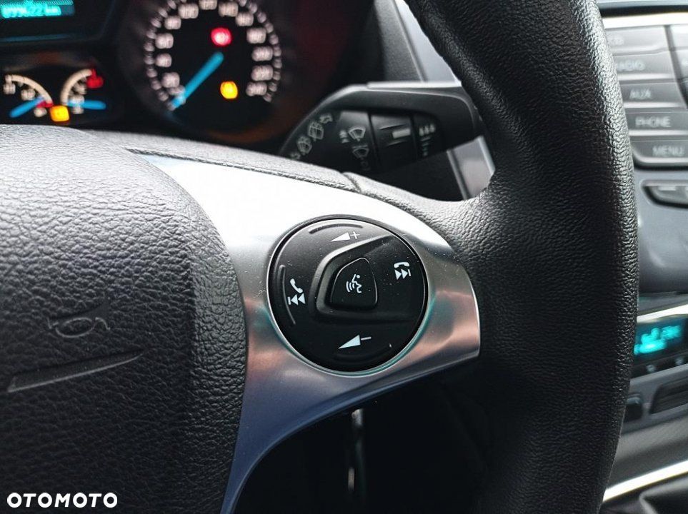 Ford Tourneo Connect - 24