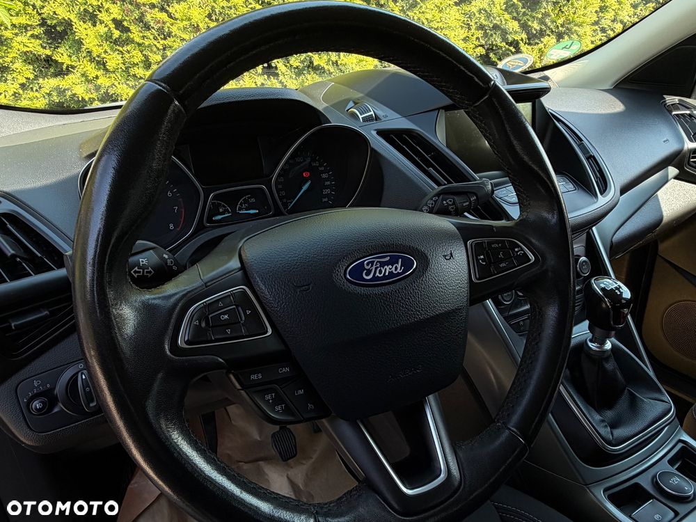 Ford Kuga 1.5 EcoBoost 2x4 SYNC - 25