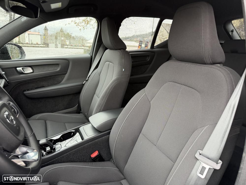 Volvo XC 40 Recharge Plus - 9