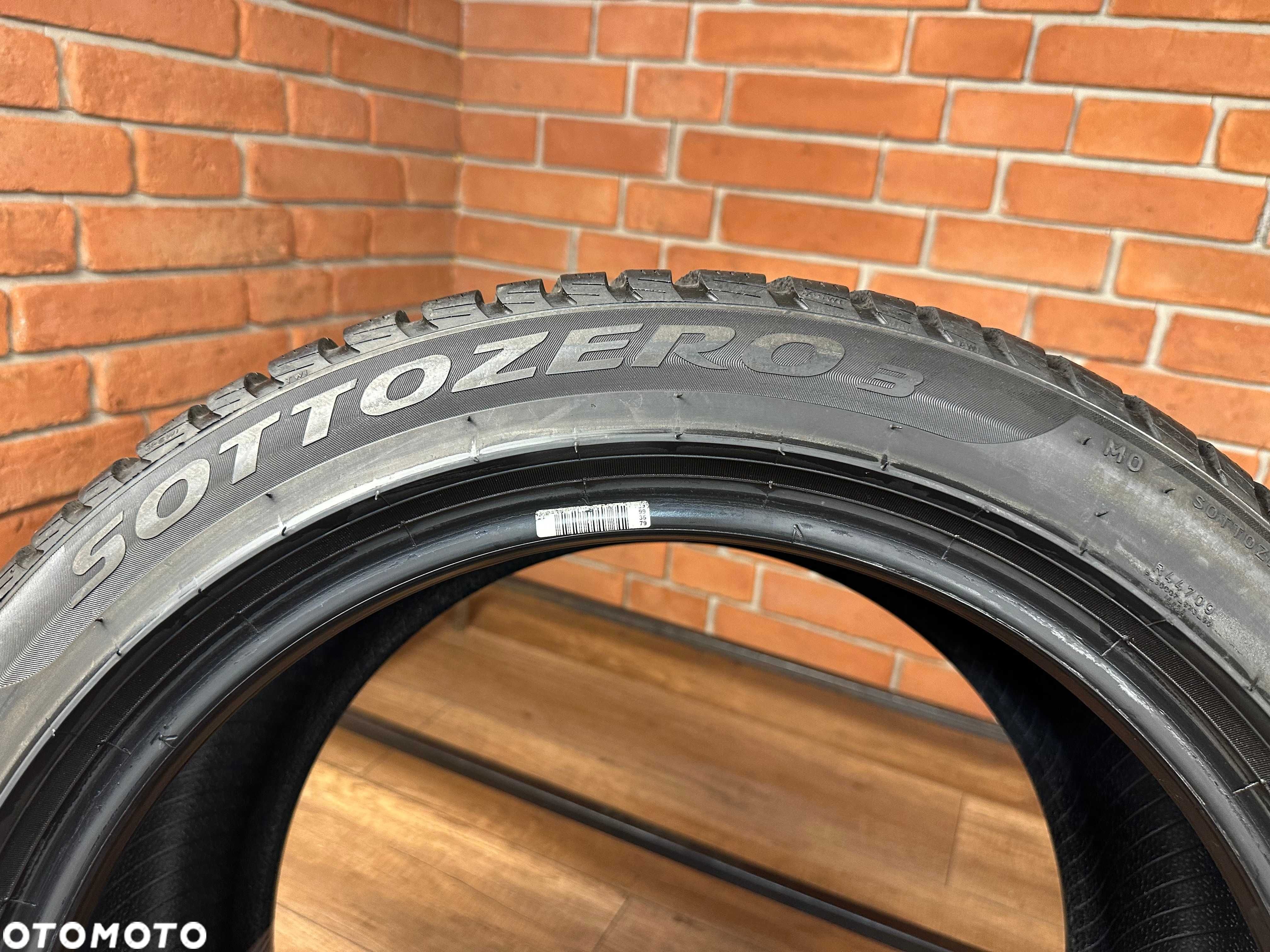 1x 275/40R18 Pirelli SottoZero 3 103V ROK 2020 7,5mm - 6