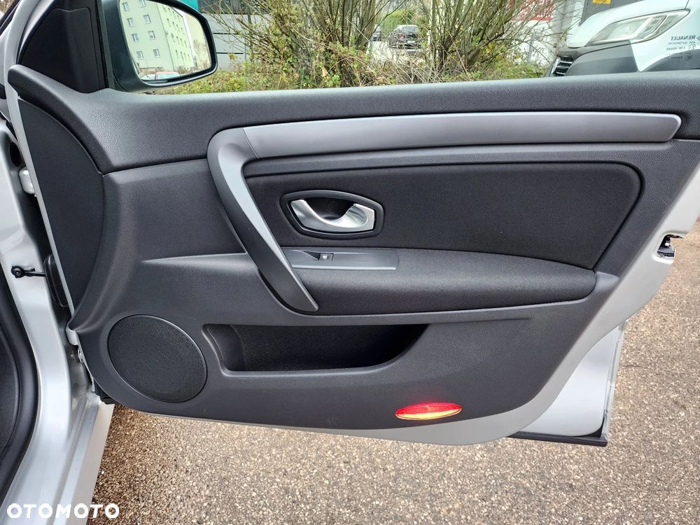 Renault Laguna 2.0 16V Expression - 38