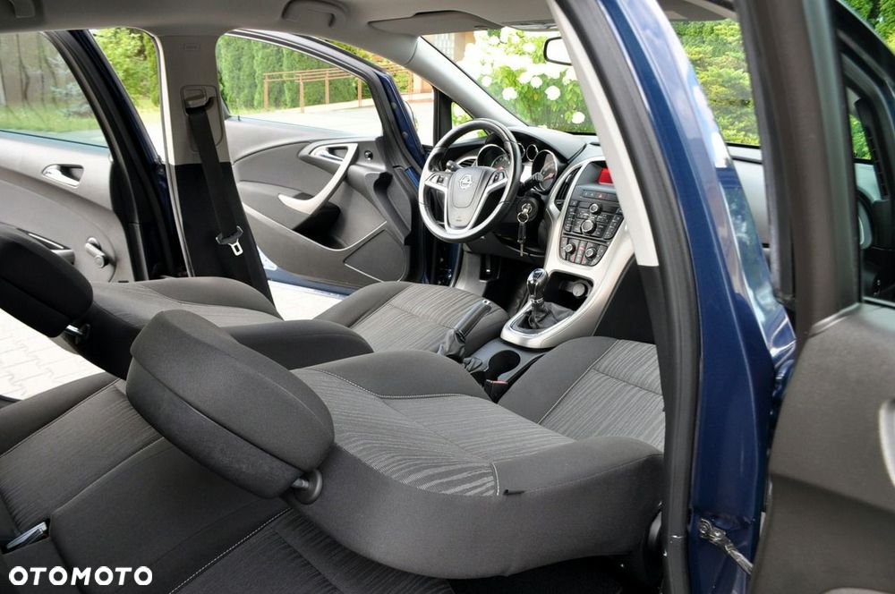 Opel Astra - 23
