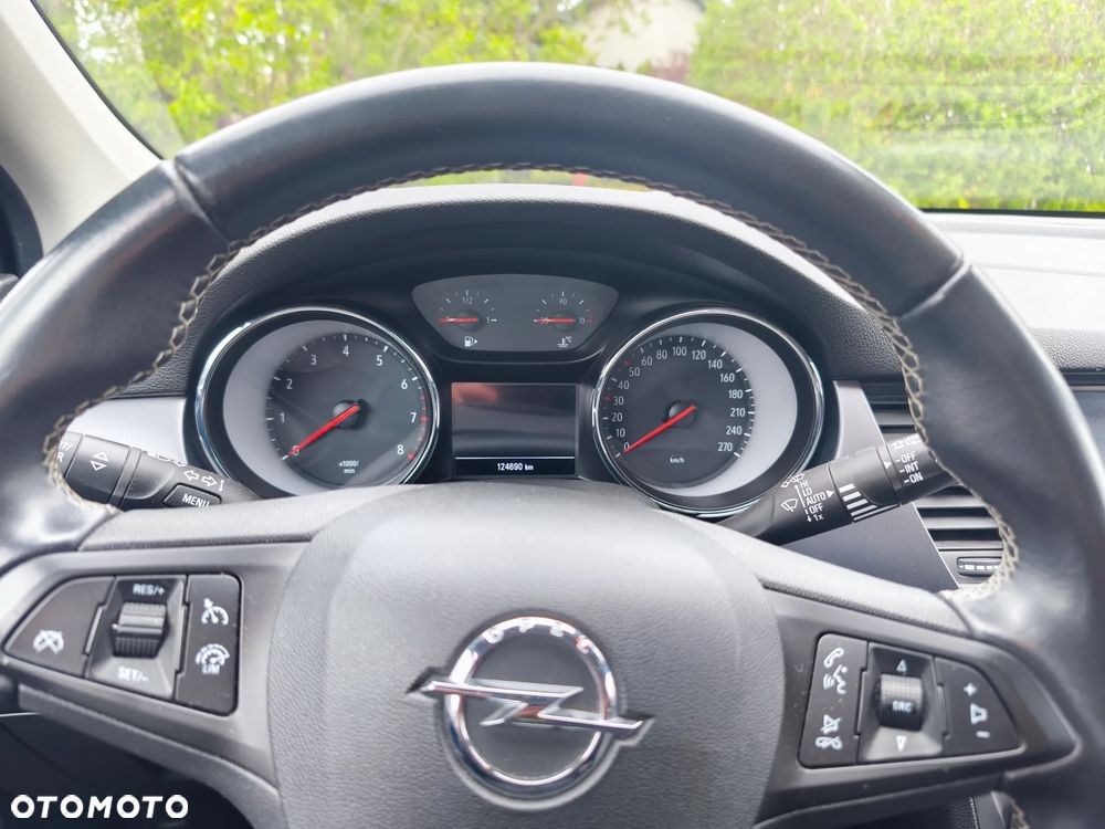 Opel Astra 1.4 T Enjoy - 8