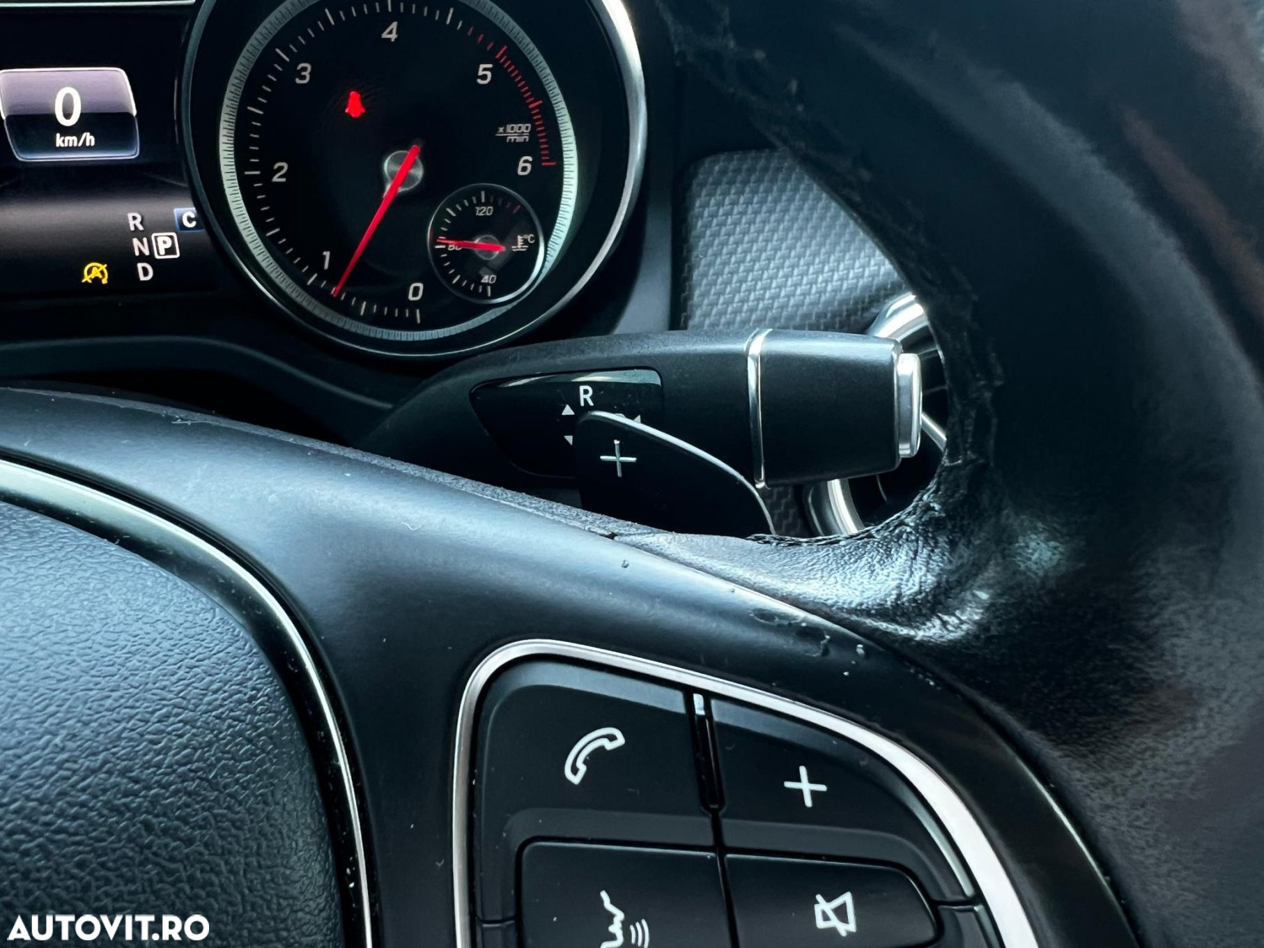 Mercedes-Benz GLA 200 d 4MATIC Aut. - 23