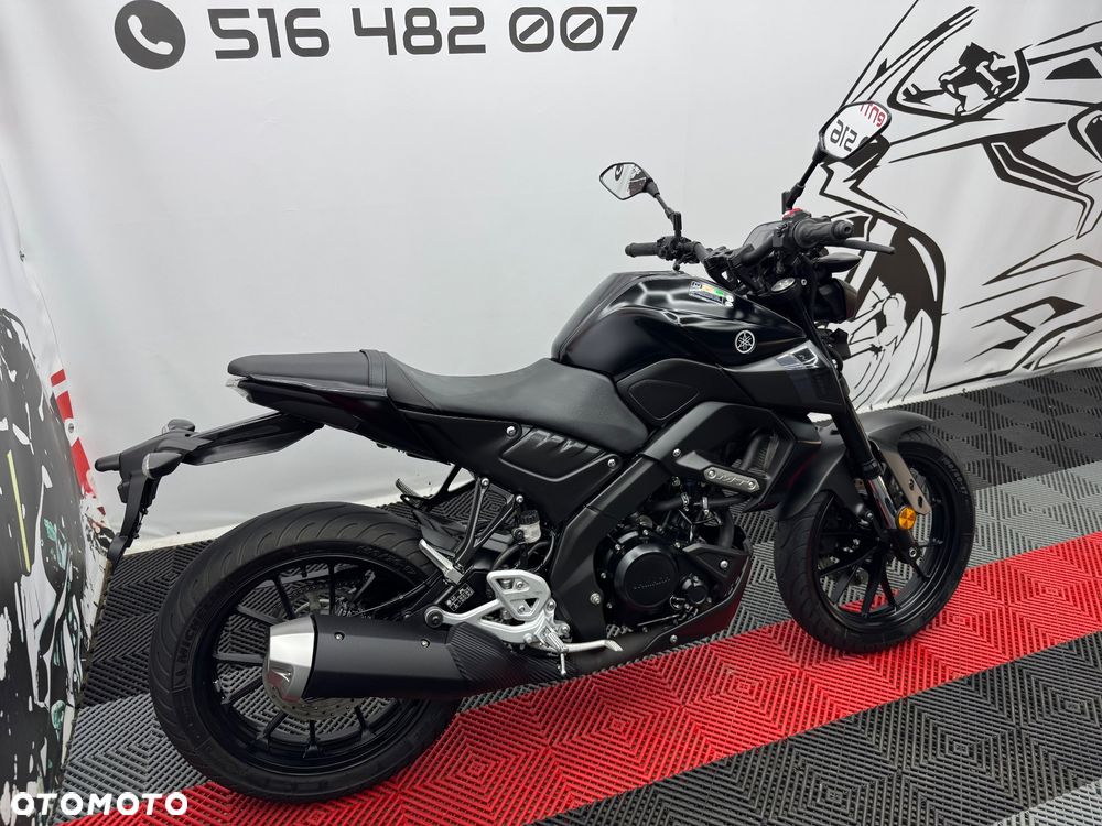 Yamaha MT - 4