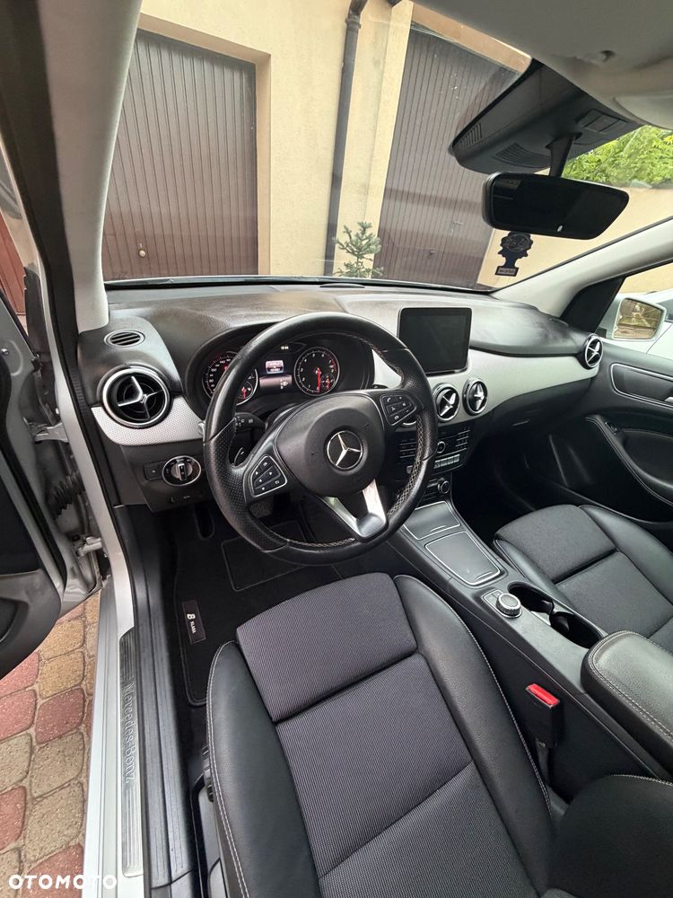 Mercedes-Benz Klasa B 200 7G-DCT Style - 3