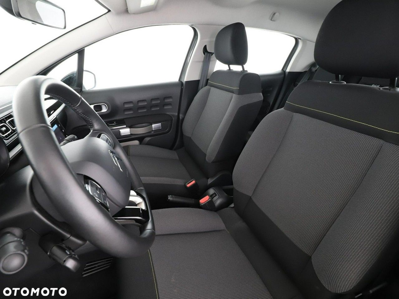 Citroën C3 1.2 PureTech GPF Shine - 13