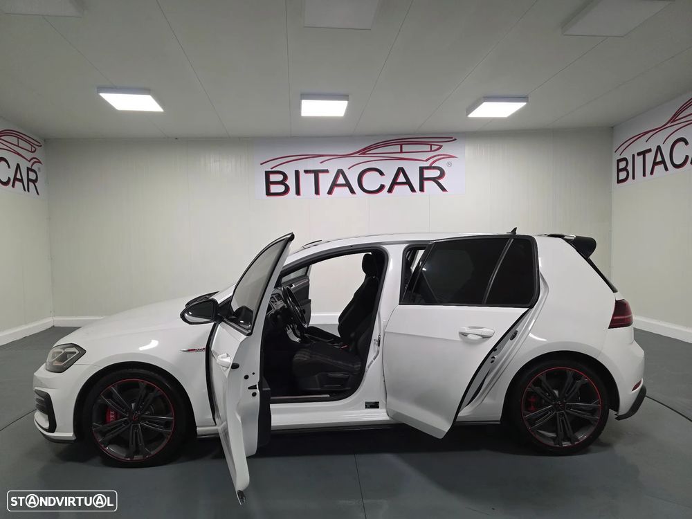 VW Golf 2.0 TSI GTI DSG Performance - 28