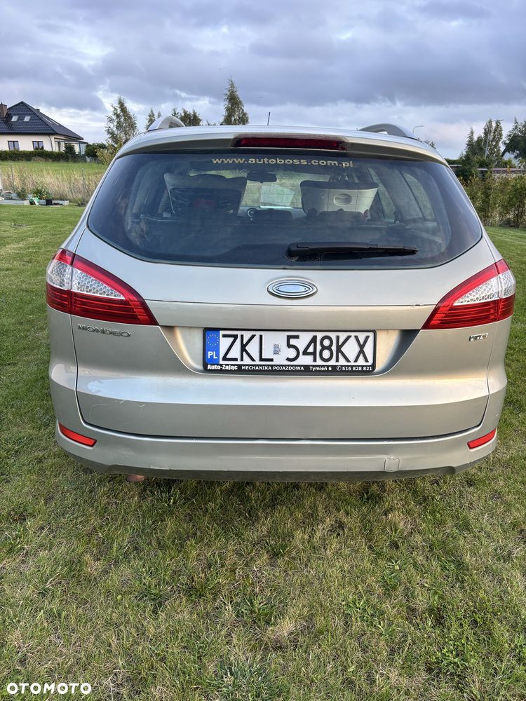 Ford Mondeo - 4