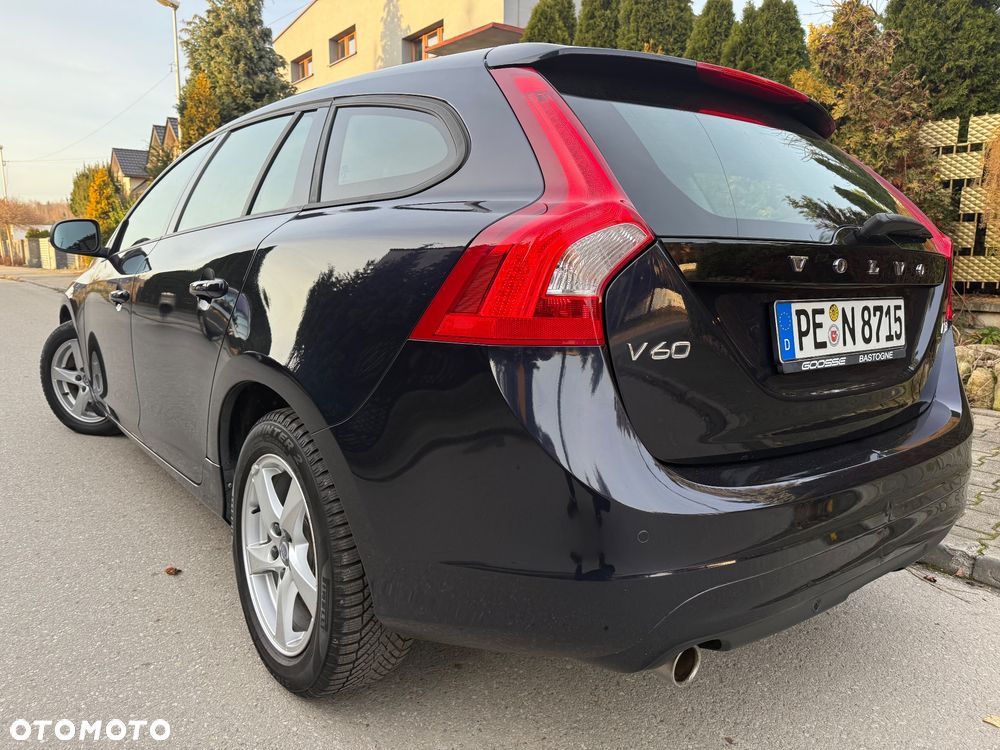 Volvo V60 D3 Summum - 5