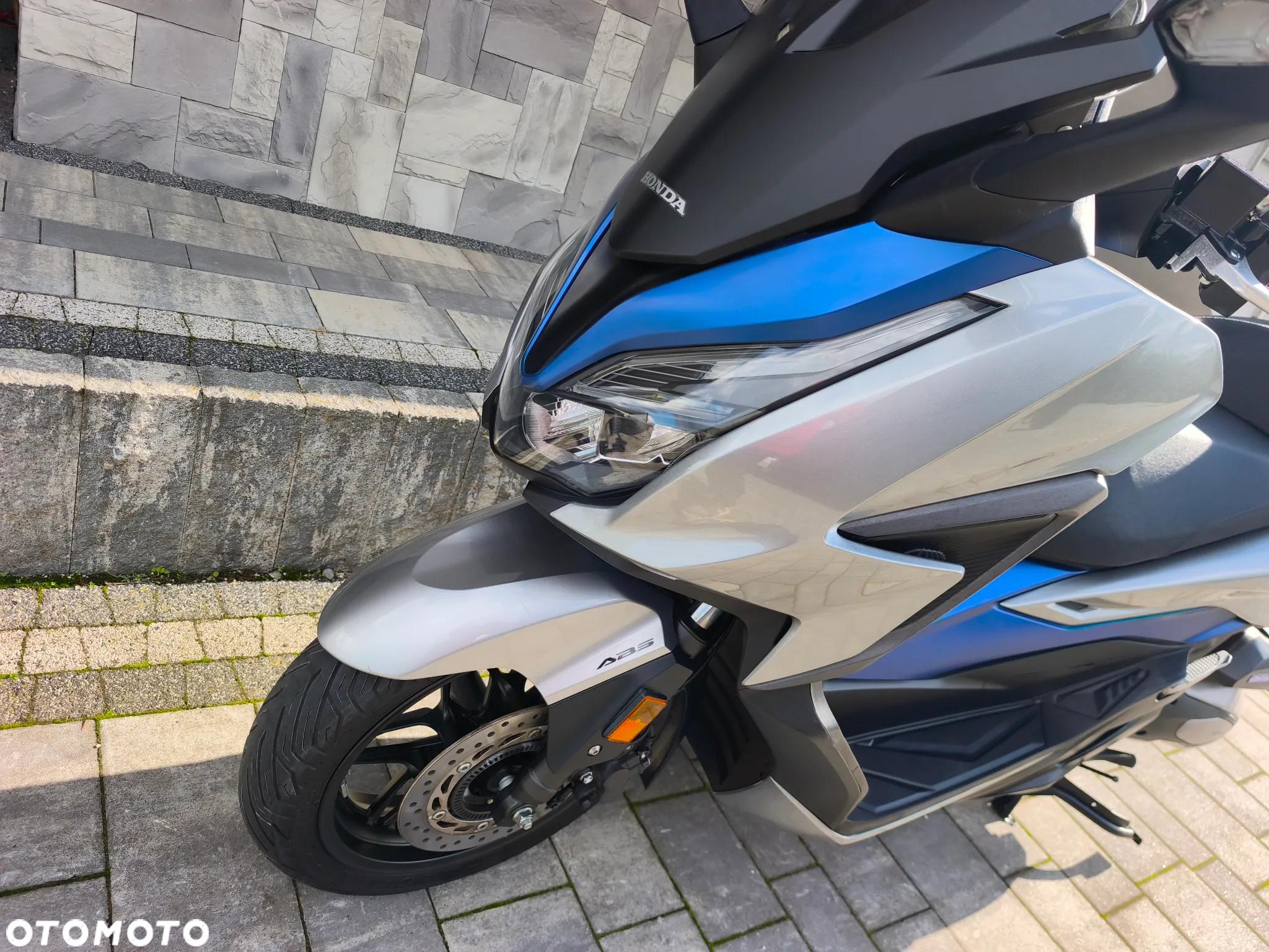 Honda NSS - 27