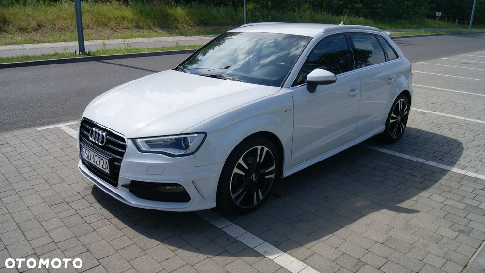 Audi A3 Sportback - 1